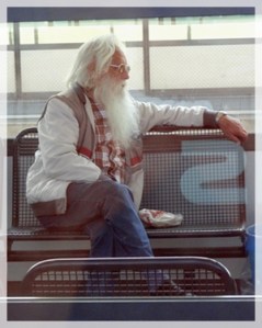 DSC02311-at the stationWEB