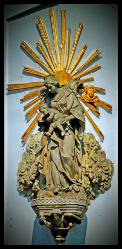 Madonna and child - Netherlands
